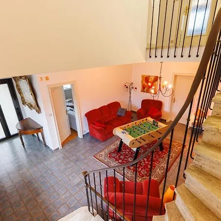 Maison De Caractere A